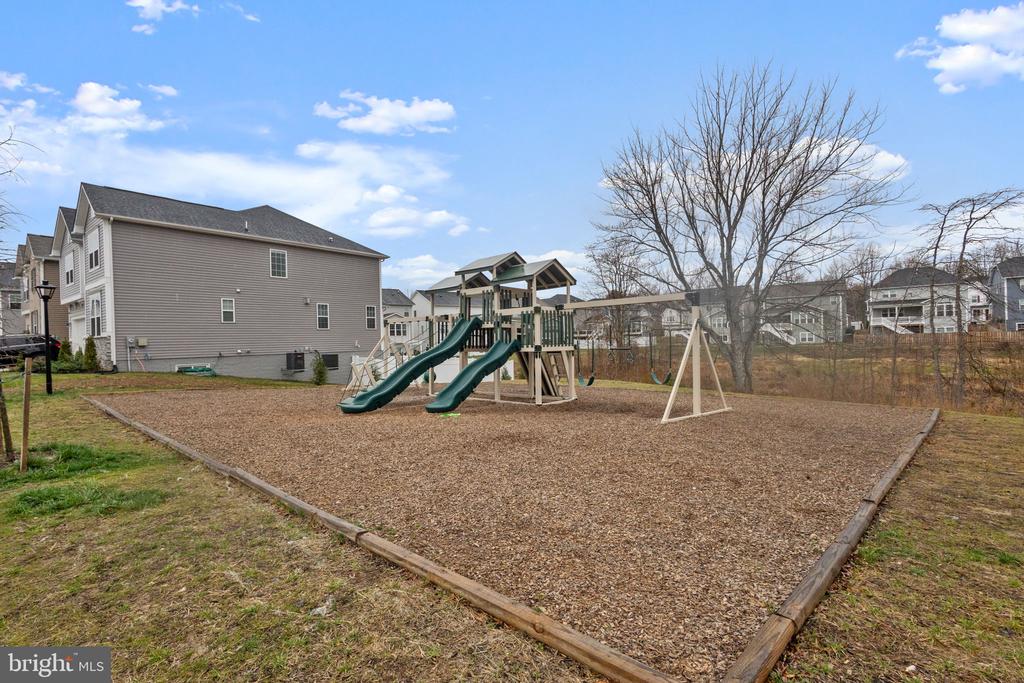 11520 BLUESTEM WAY, FREDERICKSBURG, Virginia 22407, 3 Bedrooms Bedrooms, ,2 BathroomsBathrooms,Residential,11520 BLUESTEM WAY,VASP2040116 MLS # VASP2040116