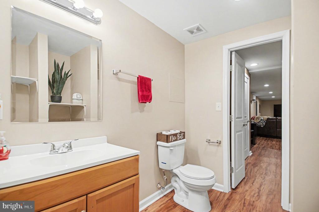 8552 BLACK WALNUT RUN RD, RHOADESVILLE, Virginia 22542, 4 Bedrooms Bedrooms, ,3 BathroomsBathrooms,Residential,8552 BLACK WALNUT RUN RD,VAOR2013572 MLS # VAOR2013572 8552 BLACK WALNUT RUN RD, RHOADESVILLE, Virginia 22542, 4 Bedrooms Bedrooms, ,3 BathroomsBathrooms,Residential,8552 BLACK WALNUT RUN RD,VAOR2013572 MLS # VAOR2013572