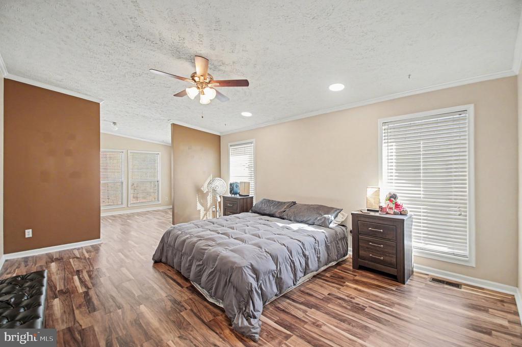 8552 BLACK WALNUT RUN RD, RHOADESVILLE, Virginia 22542, 4 Bedrooms Bedrooms, ,3 BathroomsBathrooms,Residential,8552 BLACK WALNUT RUN RD,VAOR2013572 MLS # VAOR2013572 8552 BLACK WALNUT RUN RD, RHOADESVILLE, Virginia 22542, 4 Bedrooms Bedrooms, ,3 BathroomsBathrooms,Residential,8552 BLACK WALNUT RUN RD,VAOR2013572 MLS # VAOR2013572