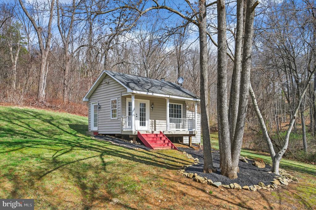 7460 KEITH RD, WARRENTON, Virginia 20186, 4 Bedrooms Bedrooms, ,2 BathroomsBathrooms,Residential,7460 KEITH RD,VAFQ2020992 MLS # VAFQ2020992