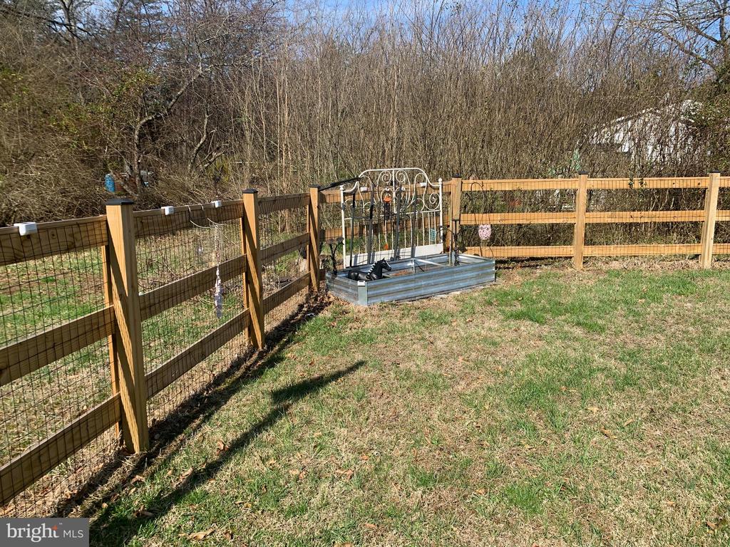 21538 MT PONY RD, CULPEPER, Virginia 22701, 2 Bedrooms Bedrooms, ,1 BathroomBathrooms,Residential,21538 MT PONY RD,VACU2012440 MLS # VACU2012440