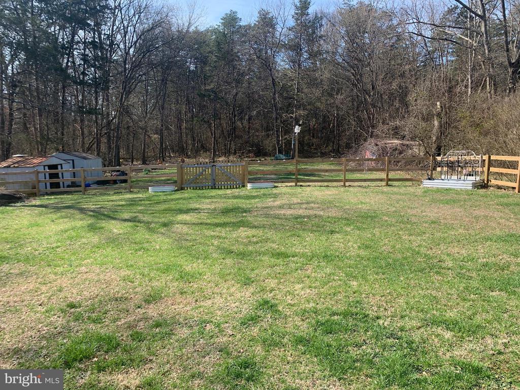 21538 MT PONY RD, CULPEPER, Virginia 22701, 2 Bedrooms Bedrooms, ,1 BathroomBathrooms,Residential,21538 MT PONY RD,VACU2012440 MLS # VACU2012440