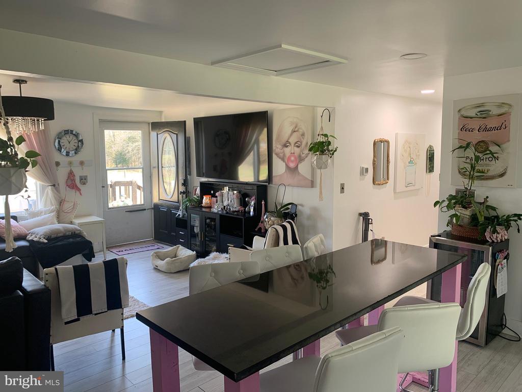 21538 MT PONY RD, CULPEPER, Virginia 22701, 2 Bedrooms Bedrooms, ,1 BathroomBathrooms,Residential,21538 MT PONY RD,VACU2012440 MLS # VACU2012440