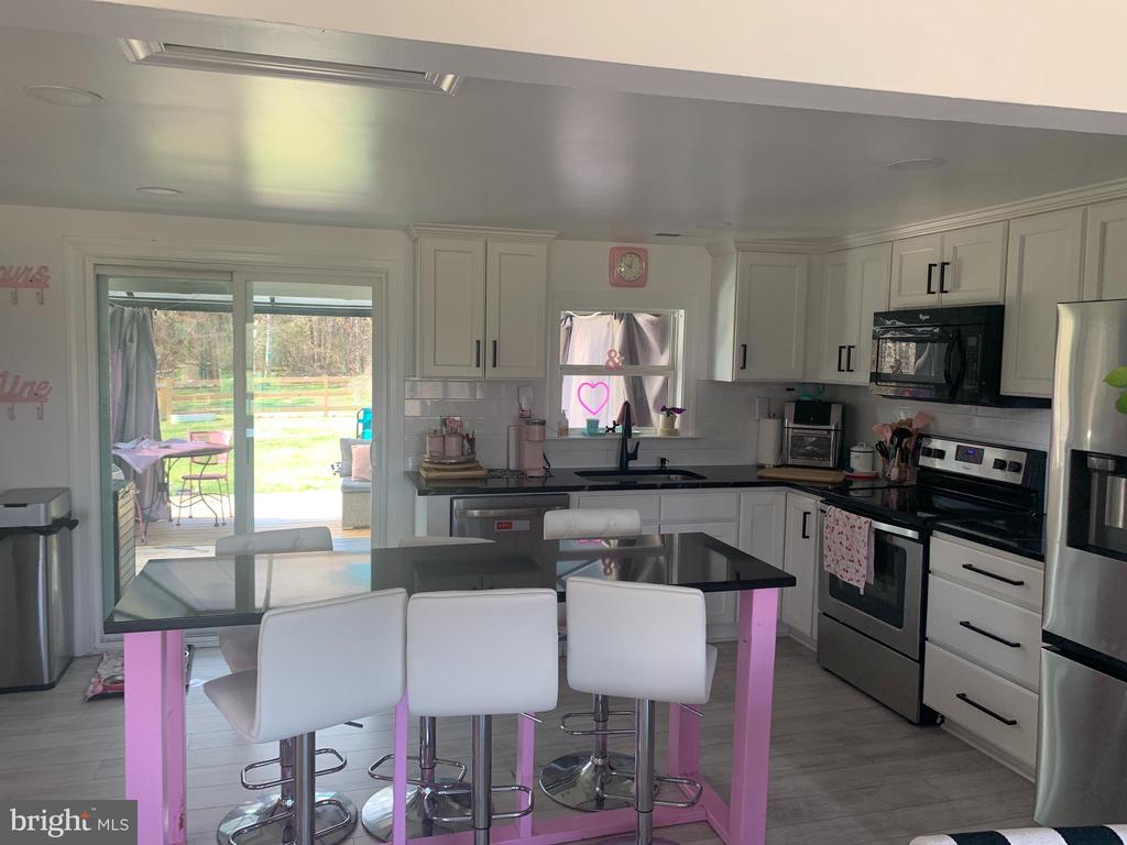 21538 MT PONY RD, CULPEPER, Virginia 22701, 2 Bedrooms Bedrooms, ,1 BathroomBathrooms,Residential,21538 MT PONY RD,VACU2012440 MLS # VACU2012440