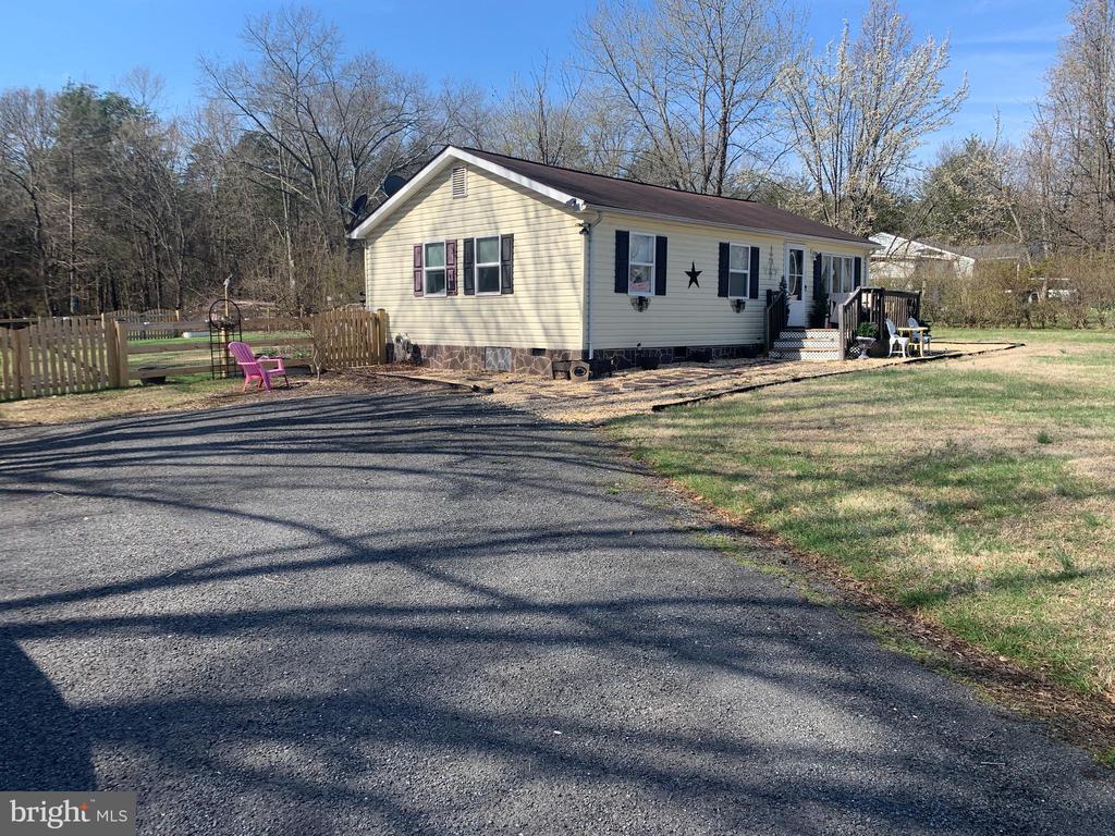21538 MT PONY RD, CULPEPER, Virginia 22701, 2 Bedrooms Bedrooms, ,1 BathroomBathrooms,Residential,21538 MT PONY RD,VACU2012440 MLS # VACU2012440