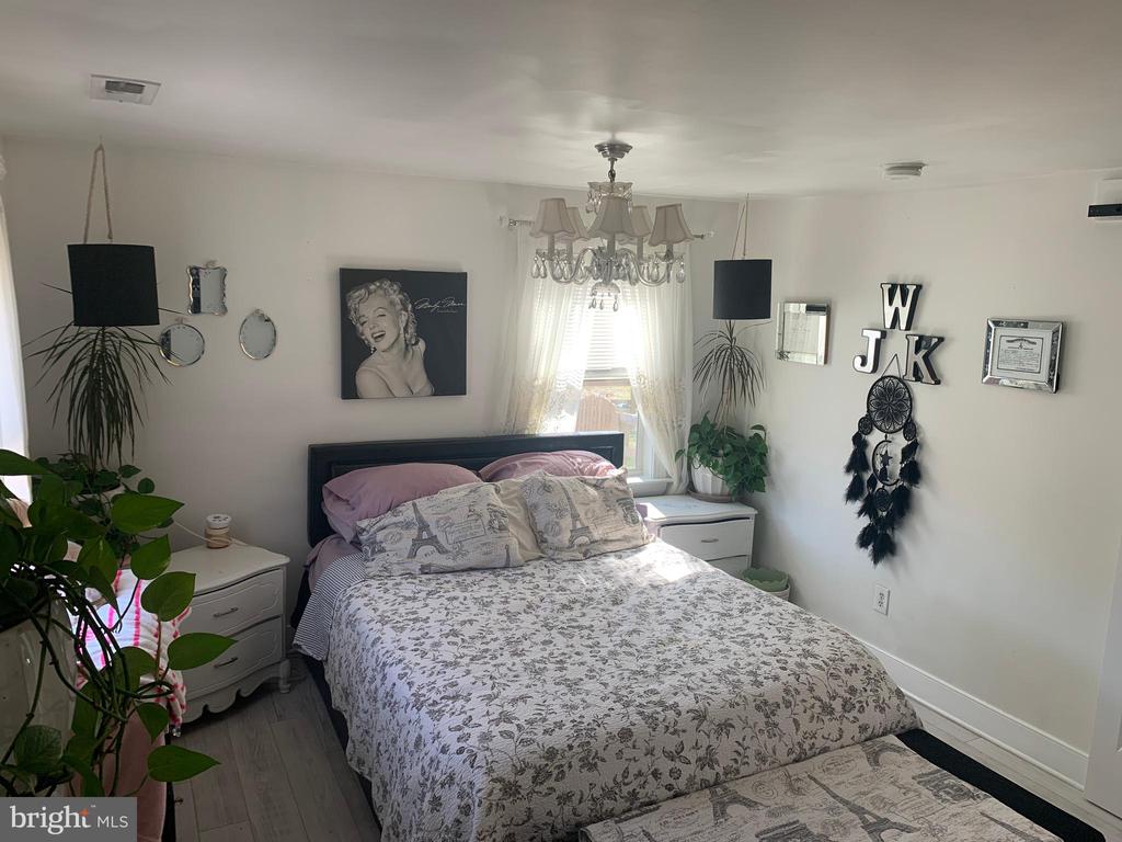 21538 MT PONY RD, CULPEPER, Virginia 22701, 2 Bedrooms Bedrooms, ,1 BathroomBathrooms,Residential,21538 MT PONY RD,VACU2012440 MLS # VACU2012440