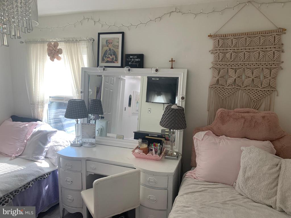 21538 MT PONY RD, CULPEPER, Virginia 22701, 2 Bedrooms Bedrooms, ,1 BathroomBathrooms,Residential,21538 MT PONY RD,VACU2012440 MLS # VACU2012440