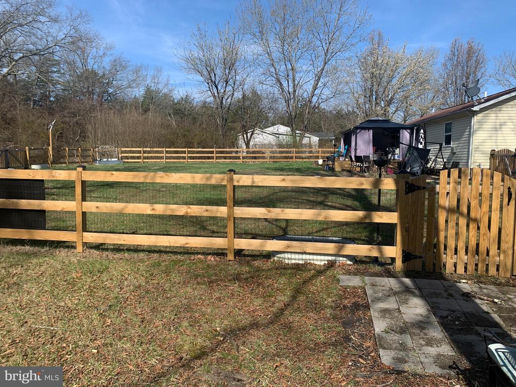 21538 MT PONY RD, CULPEPER, Virginia 22701, 2 Bedrooms Bedrooms, ,1 BathroomBathrooms,Residential,21538 MT PONY RD,VACU2012440 MLS # VACU2012440