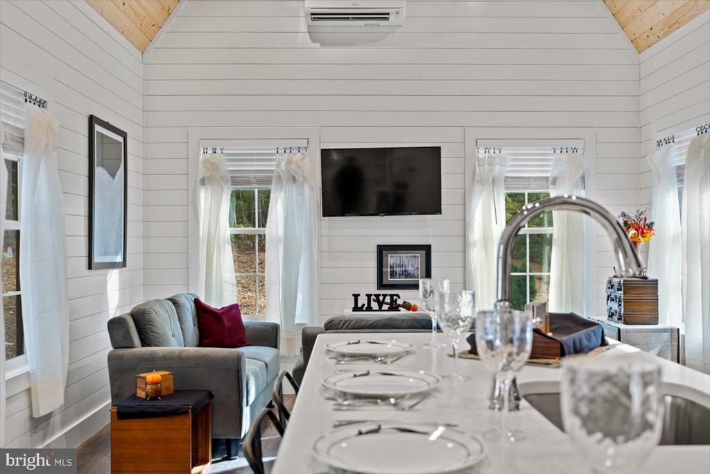 120 CATALPA CT, LURAY, Virginia 22835, 1 Bedroom Bedrooms, ,1 BathroomBathrooms,Residential,120 CATALPA CT,VAPA2006176 MLS # VAPA2006176