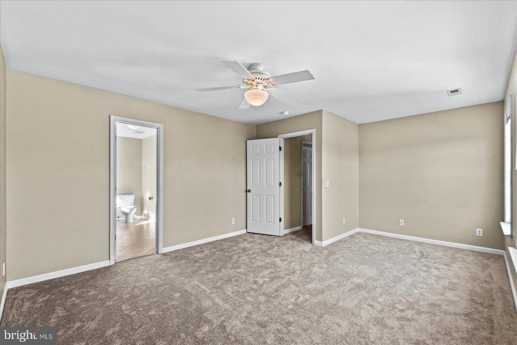 12201 STONEHENGE DR, FREDERICKSBURG, Virginia 22407, 4 Bedrooms Bedrooms, ,3 BathroomsBathrooms,Residential,12201 STONEHENGE DR,VASP2040134 MLS # VASP2040134