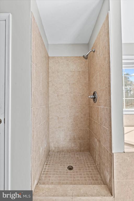 12201 STONEHENGE DR, FREDERICKSBURG, Virginia 22407, 4 Bedrooms Bedrooms, ,3 BathroomsBathrooms,Residential,12201 STONEHENGE DR,VASP2040134 MLS # VASP2040134