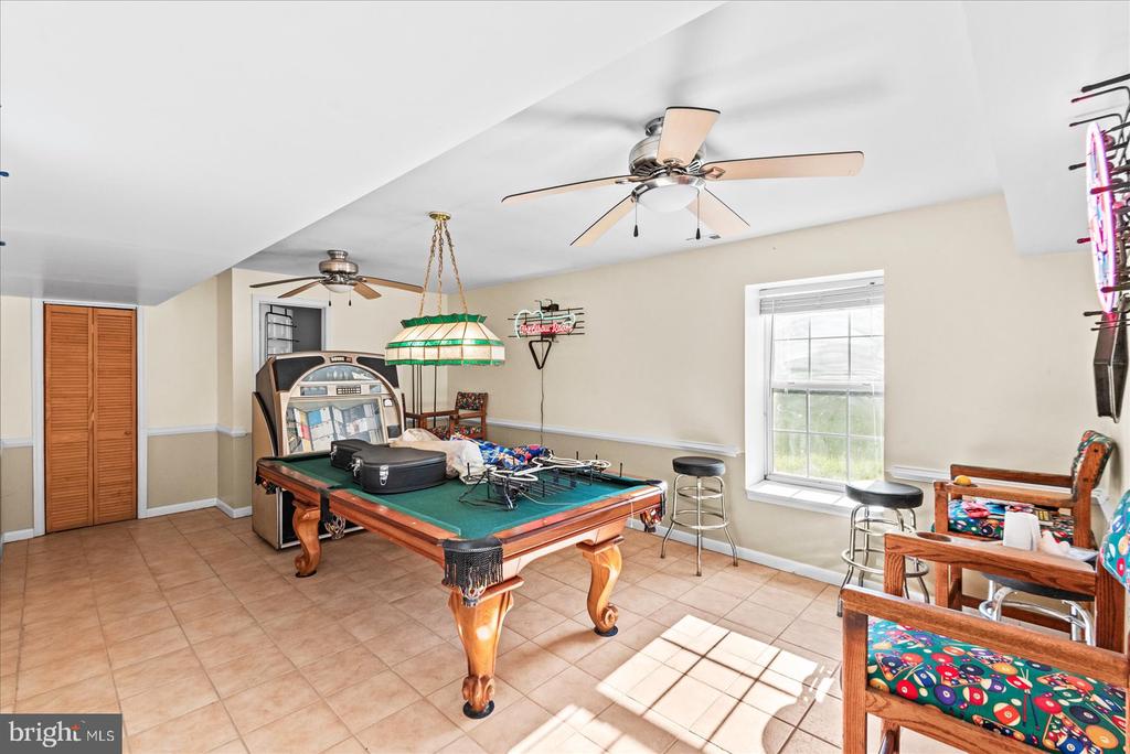 12201 STONEHENGE DR, FREDERICKSBURG, Virginia 22407, 4 Bedrooms Bedrooms, ,3 BathroomsBathrooms,Residential,12201 STONEHENGE DR,VASP2040134 MLS # VASP2040134