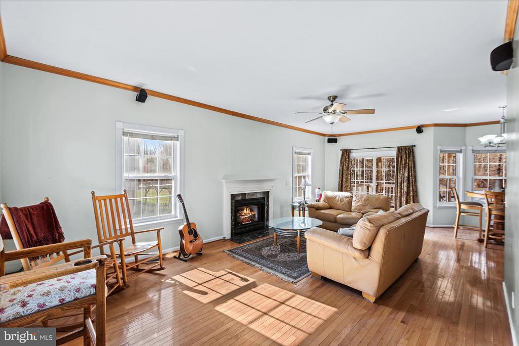 12201 STONEHENGE DR, FREDERICKSBURG, Virginia 22407, 4 Bedrooms Bedrooms, ,3 BathroomsBathrooms,Residential,12201 STONEHENGE DR,VASP2040134 MLS # VASP2040134