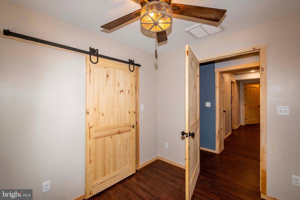 18184 CRAWFORD LN, GORDONSVILLE, Virginia 22942, 4 Bedrooms Bedrooms, ,3 BathroomsBathrooms,Residential,18184 CRAWFORD LN,VAOR2013652 MLS # VAOR2013652