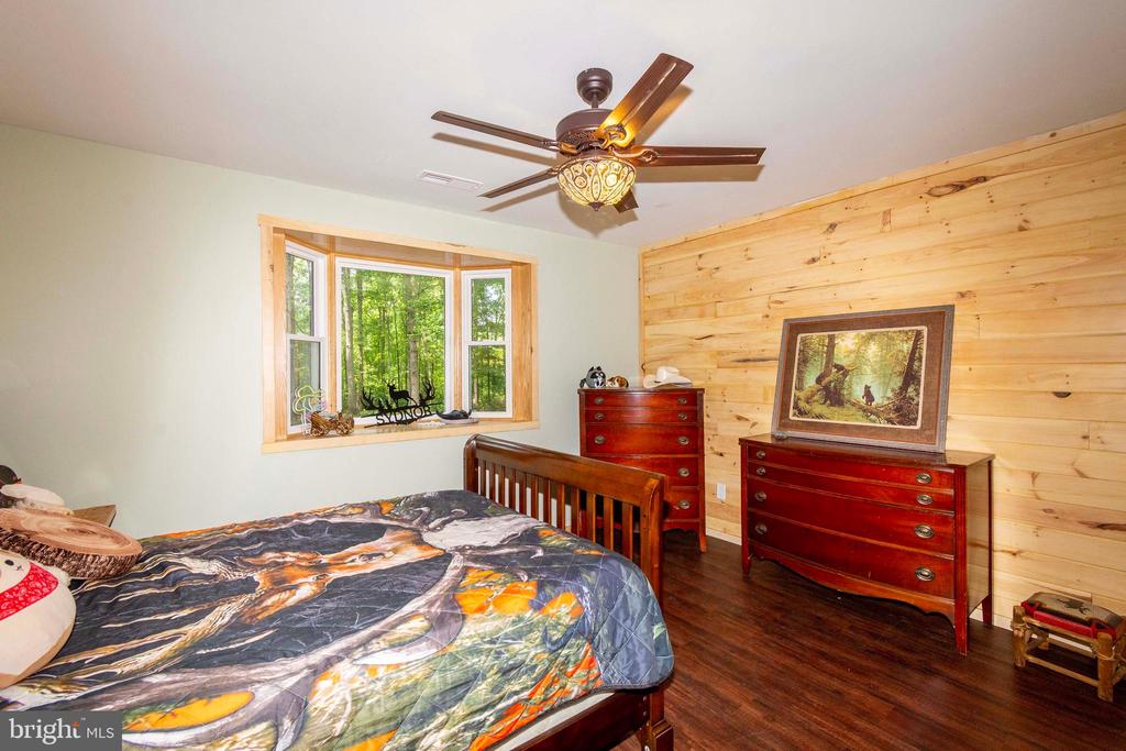 18184 CRAWFORD LN, GORDONSVILLE, Virginia 22942, 4 Bedrooms Bedrooms, ,3 BathroomsBathrooms,Residential,18184 CRAWFORD LN,VAOR2013652 MLS # VAOR2013652