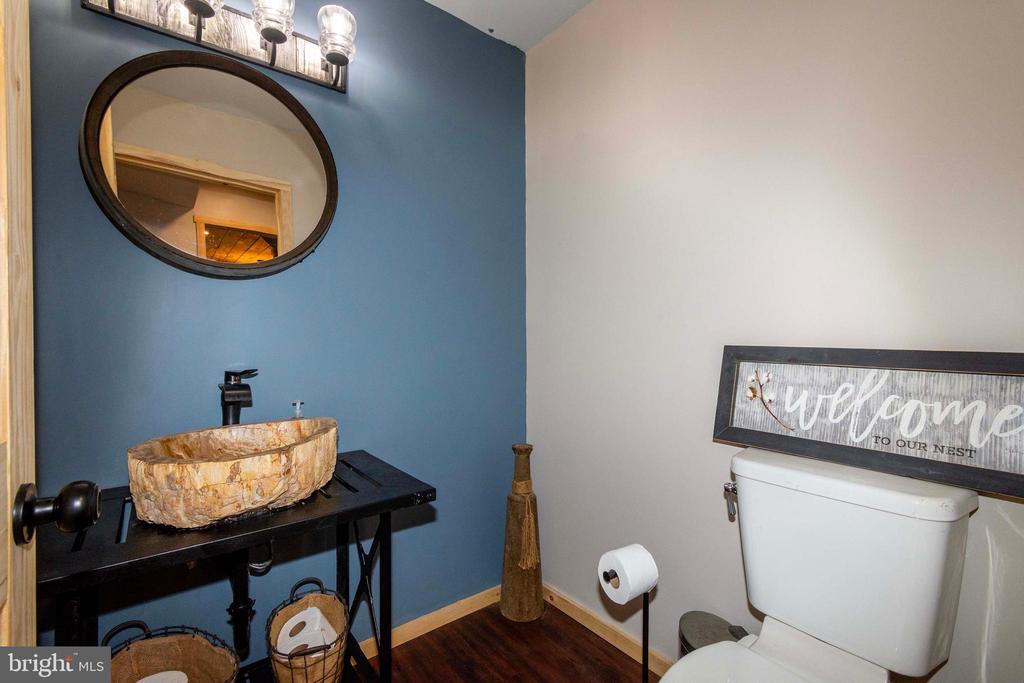 18184 CRAWFORD LN, GORDONSVILLE, Virginia 22942, 4 Bedrooms Bedrooms, ,3 BathroomsBathrooms,Residential,18184 CRAWFORD LN,VAOR2013652 MLS # VAOR2013652