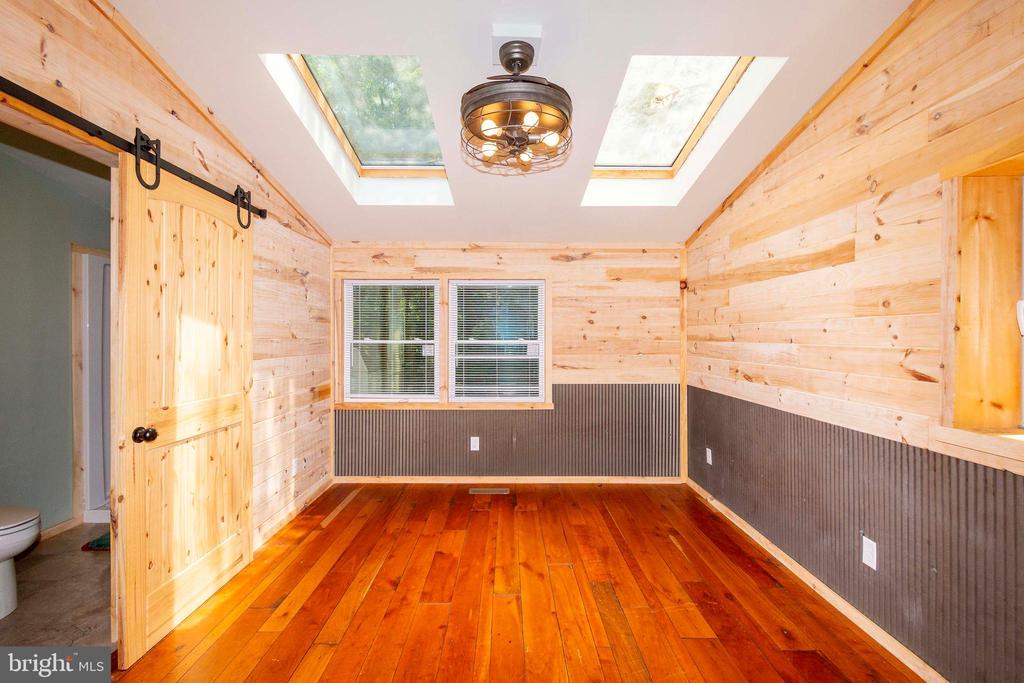 18184 CRAWFORD LN, GORDONSVILLE, Virginia 22942, 4 Bedrooms Bedrooms, ,3 BathroomsBathrooms,Residential,18184 CRAWFORD LN,VAOR2013652 MLS # VAOR2013652