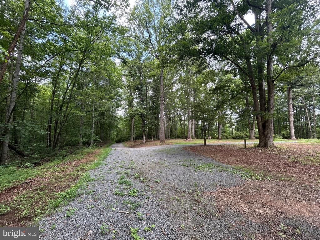 18184 CRAWFORD LN, GORDONSVILLE, Virginia 22942, 4 Bedrooms Bedrooms, ,3 BathroomsBathrooms,Residential,18184 CRAWFORD LN,VAOR2013652 MLS # VAOR2013652