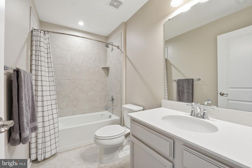 11003 WATERSTONE PL, SPOTSYLVANIA, Virginia 22551, 5 Bedrooms Bedrooms, ,5 BathroomsBathrooms,Residential,11003 WATERSTONE PL,VASP2040178 MLS # VASP2040178