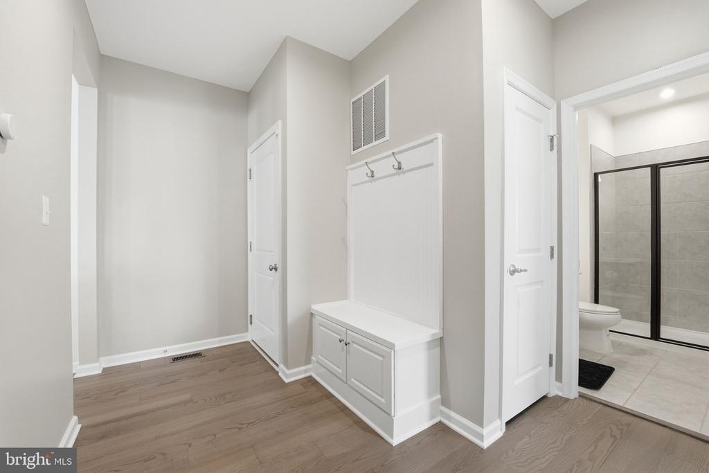 11003 WATERSTONE PL, SPOTSYLVANIA, Virginia 22551, 5 Bedrooms Bedrooms, ,5 BathroomsBathrooms,Residential,11003 WATERSTONE PL,VASP2040178 MLS # VASP2040178