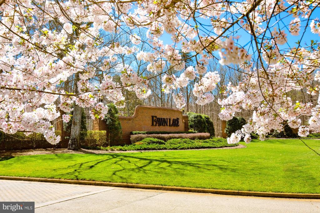 11003 WATERSTONE PL, SPOTSYLVANIA, Virginia 22551, 5 Bedrooms Bedrooms, ,5 BathroomsBathrooms,Residential,11003 WATERSTONE PL,VASP2040178 MLS # VASP2040178