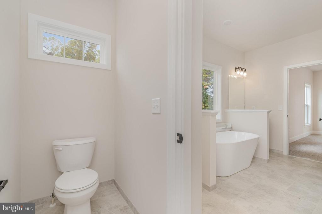 26700 DANIELS POINT DR, UNIONVILLE, Virginia 22567, 4 Bedrooms Bedrooms, ,3 BathroomsBathrooms,Residential,26700 DANIELS POINT DR,VAOR2013660 MLS # VAOR2013660