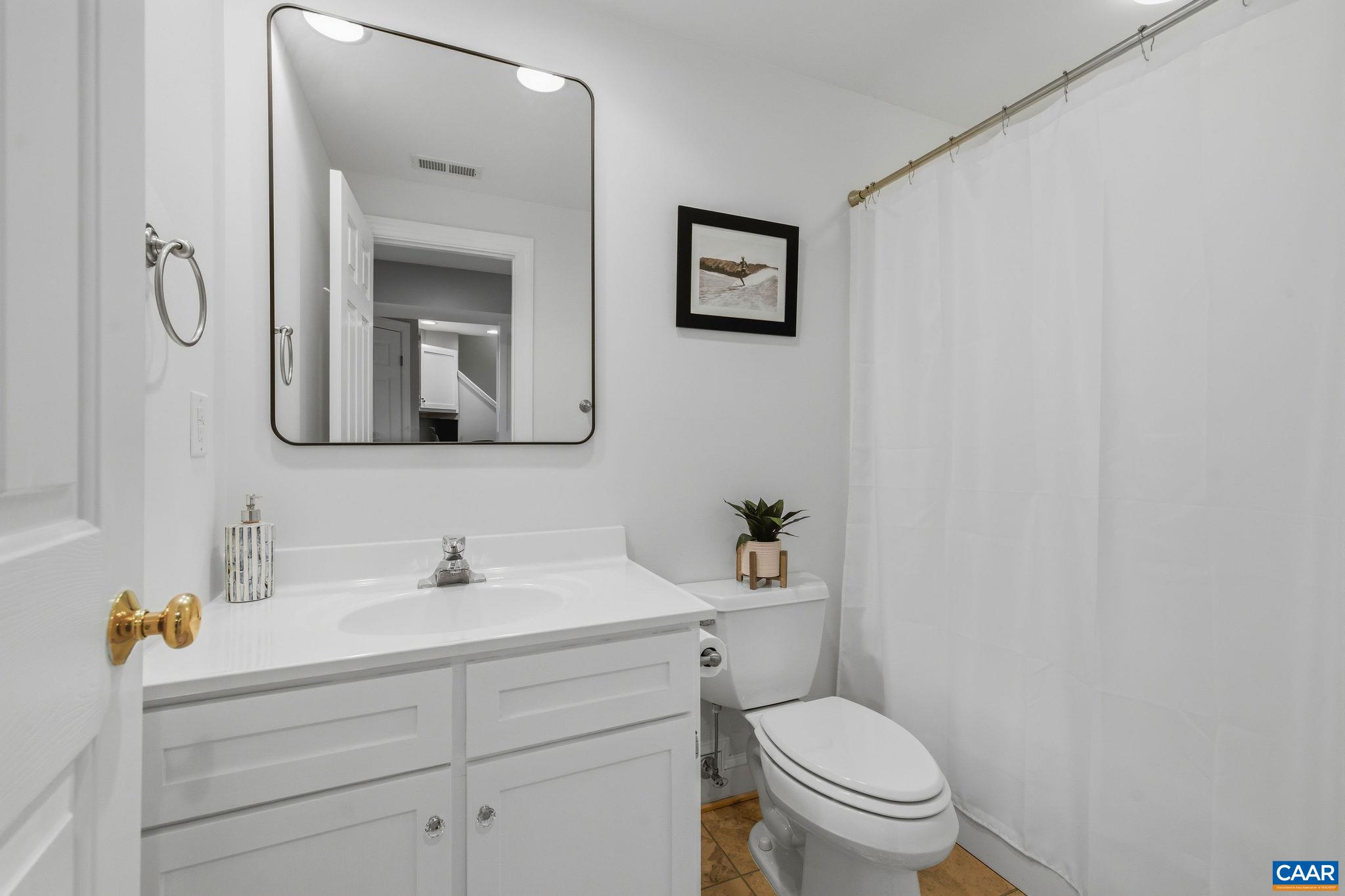 1782 SHELBOURN LN, KESWICK, Virginia 22947, 4 Bedrooms Bedrooms, ,3 BathroomsBathrooms,Residential,1782 SHELBOURN LN,674350 MLS # 674350 1782 SHELBOURN LN, KESWICK, Virginia 22947, 4 Bedrooms Bedrooms, ,3 BathroomsBathrooms,Residential,1782 SHELBOURN LN,674350 MLS # 674350