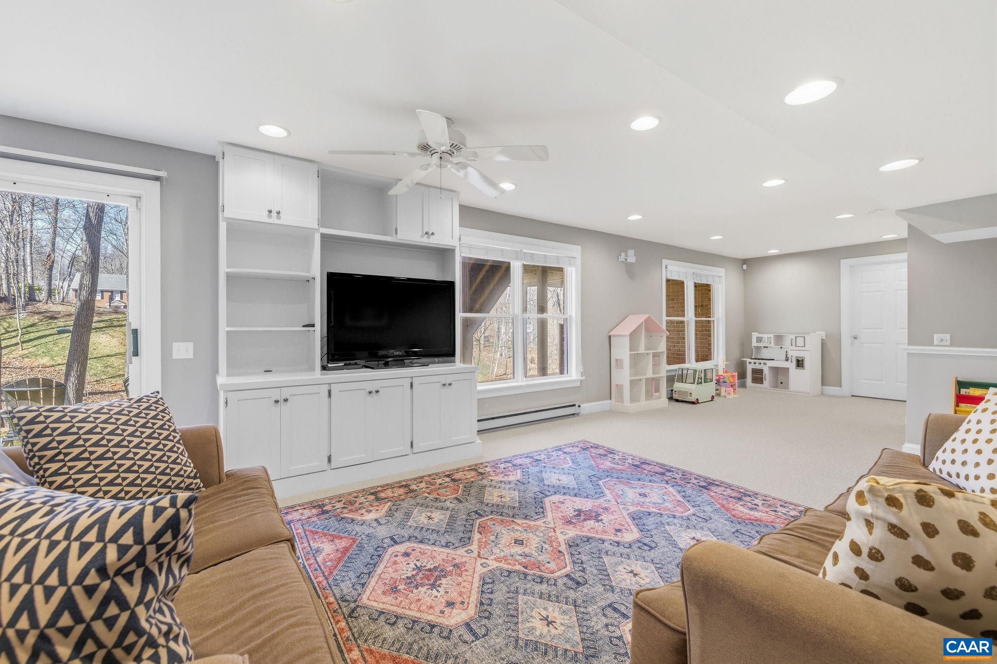 1782 SHELBOURN LN, KESWICK, Virginia 22947, 4 Bedrooms Bedrooms, ,3 BathroomsBathrooms,Residential,1782 SHELBOURN LN,674350 MLS # 674350 1782 SHELBOURN LN, KESWICK, Virginia 22947, 4 Bedrooms Bedrooms, ,3 BathroomsBathrooms,Residential,1782 SHELBOURN LN,674350 MLS # 674350