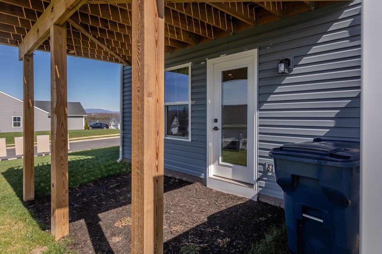 4504 FOUNTAINBRIDGE CT, ROCKINGHAM, Virginia 22801, 3 Bedrooms Bedrooms, ,2 BathroomsBathrooms,Residential,4504 FOUNTAINBRIDGE CT,674657 MLS # 674657 4504 FOUNTAINBRIDGE CT, ROCKINGHAM, Virginia 22801, 3 Bedrooms Bedrooms, ,2 BathroomsBathrooms,Residential,4504 FOUNTAINBRIDGE CT,674657 MLS # 674657