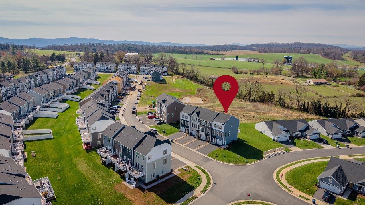 4504 FOUNTAINBRIDGE CT, ROCKINGHAM, Virginia 22801, 3 Bedrooms Bedrooms, ,2 BathroomsBathrooms,Residential,4504 FOUNTAINBRIDGE CT,674657 MLS # 674657 4504 FOUNTAINBRIDGE CT, ROCKINGHAM, Virginia 22801, 3 Bedrooms Bedrooms, ,2 BathroomsBathrooms,Residential,4504 FOUNTAINBRIDGE CT,674657 MLS # 674657