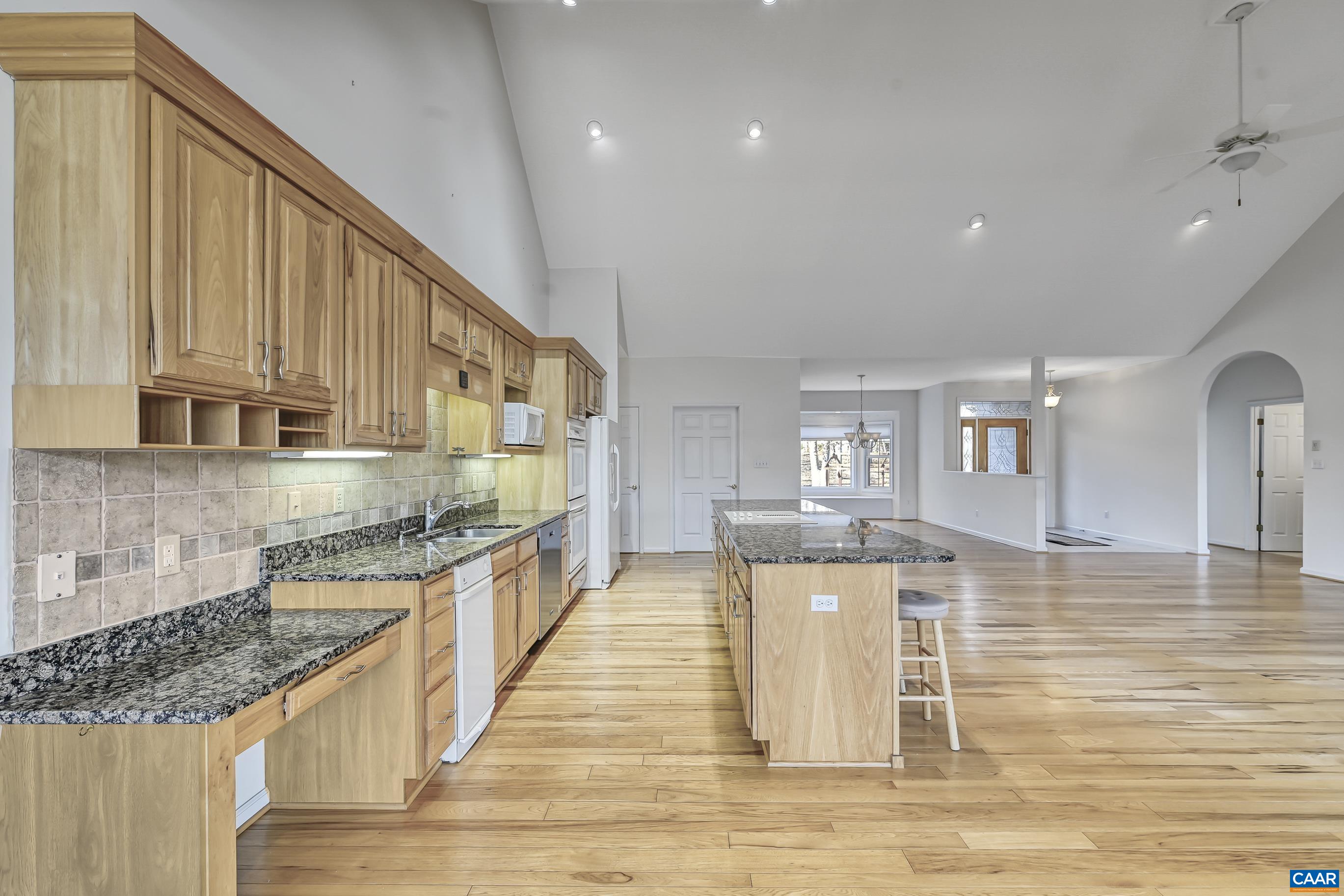 3 NUTWOOD CIR, PALMYRA, Virginia 22963, 3 Bedrooms Bedrooms, ,3 BathroomsBathrooms,Residential,3 NUTWOOD CIR,674697 MLS # 674697