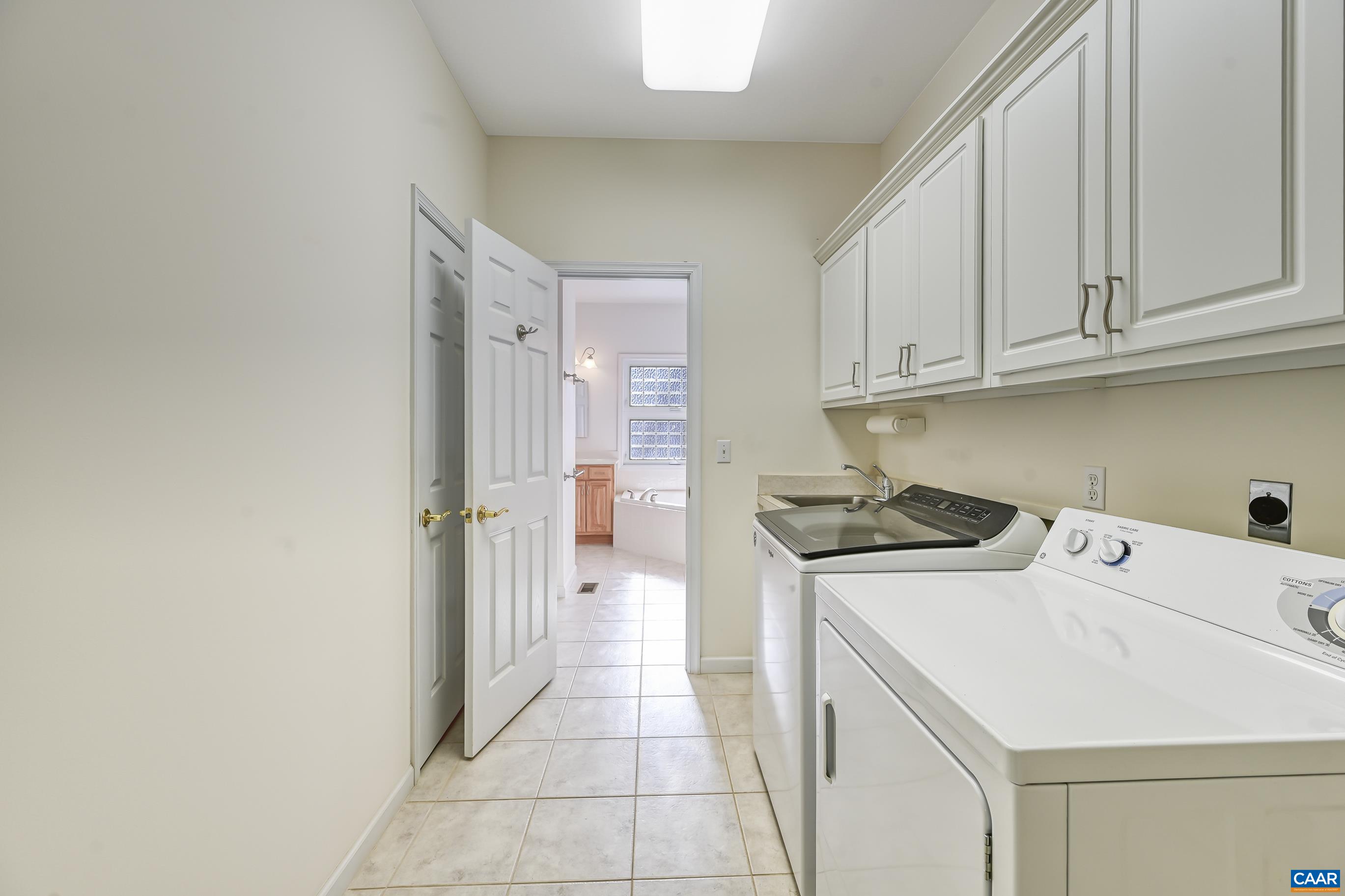 3 NUTWOOD CIR, PALMYRA, Virginia 22963, 3 Bedrooms Bedrooms, ,3 BathroomsBathrooms,Residential,3 NUTWOOD CIR,674697 MLS # 674697