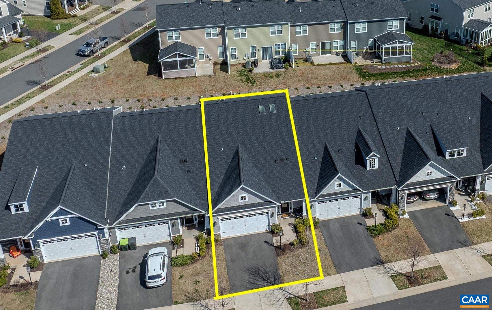 Rare find in Glenbrook - Skylights in the Loft space make it light and bright!