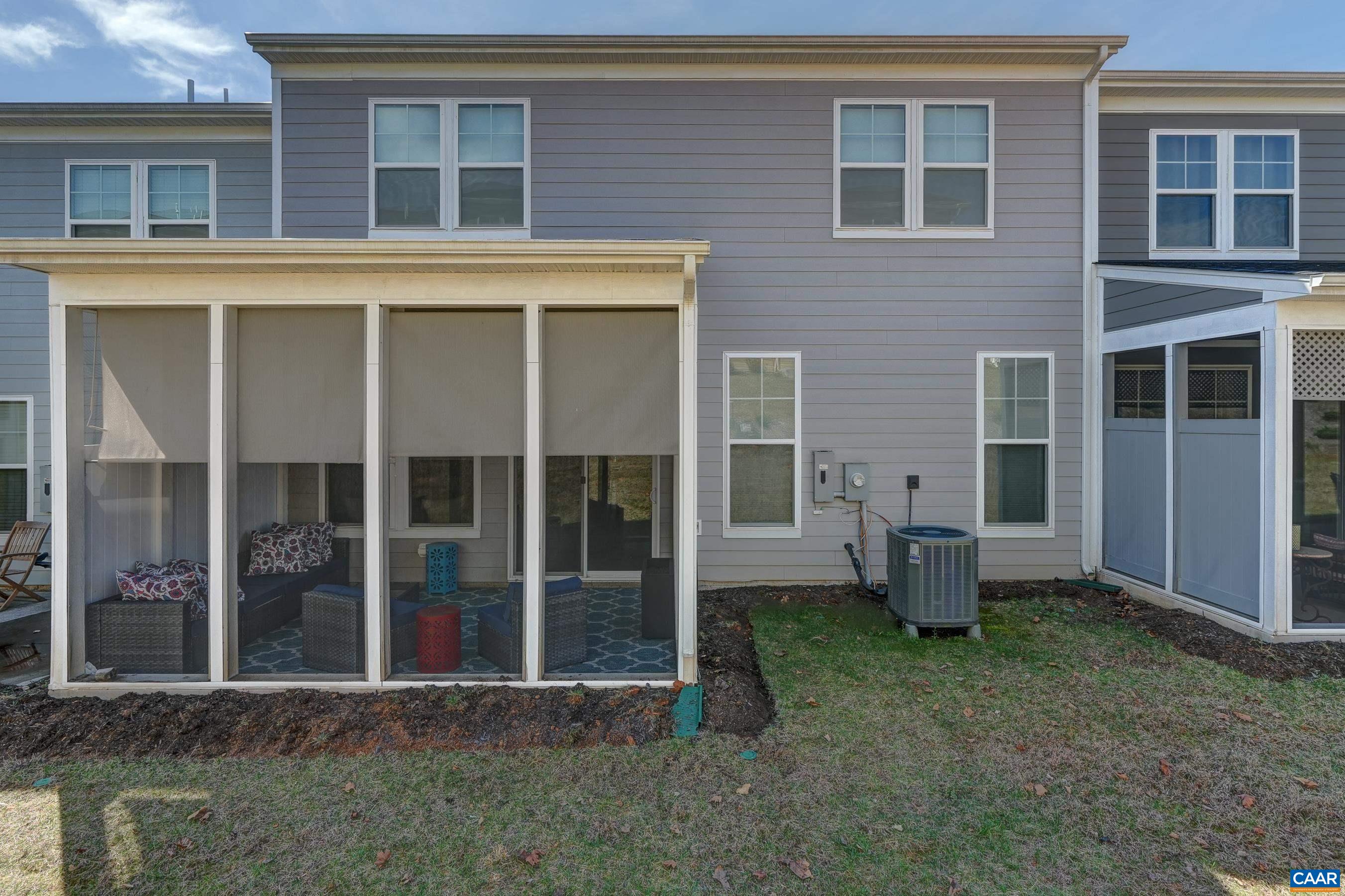 821 HEATHFIELD LN, CROZET, Virginia 22932, 3 Bedrooms Bedrooms, ,2 BathroomsBathrooms,Residential,821 HEATHFIELD LN,674735 MLS # 674735