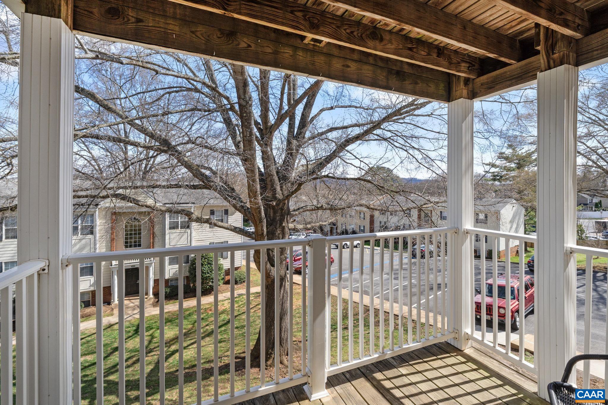 1242 VILLA LN, CHARLOTTESVILLE, Virginia 22903, 2 Bedrooms Bedrooms, ,2 BathroomsBathrooms,Residential,1242 VILLA LN,674740 MLS # 674740