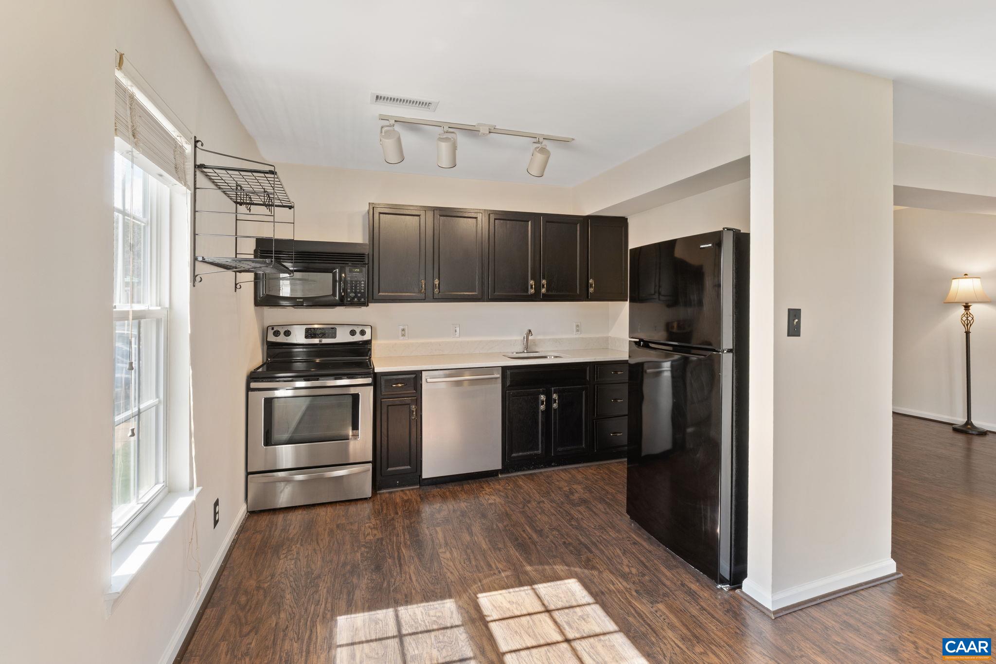 1242 VILLA LN, CHARLOTTESVILLE, Virginia 22903, 2 Bedrooms Bedrooms, ,2 BathroomsBathrooms,Residential,1242 VILLA LN,674740 MLS # 674740