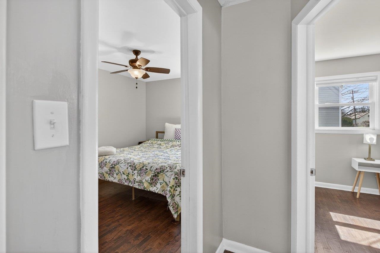 926 JEFFERSON ST, HARRISONBURG, Virginia 22801, 3 Bedrooms Bedrooms, ,1 BathroomBathrooms,Residential,926 JEFFERSON ST,674839 MLS # 674839