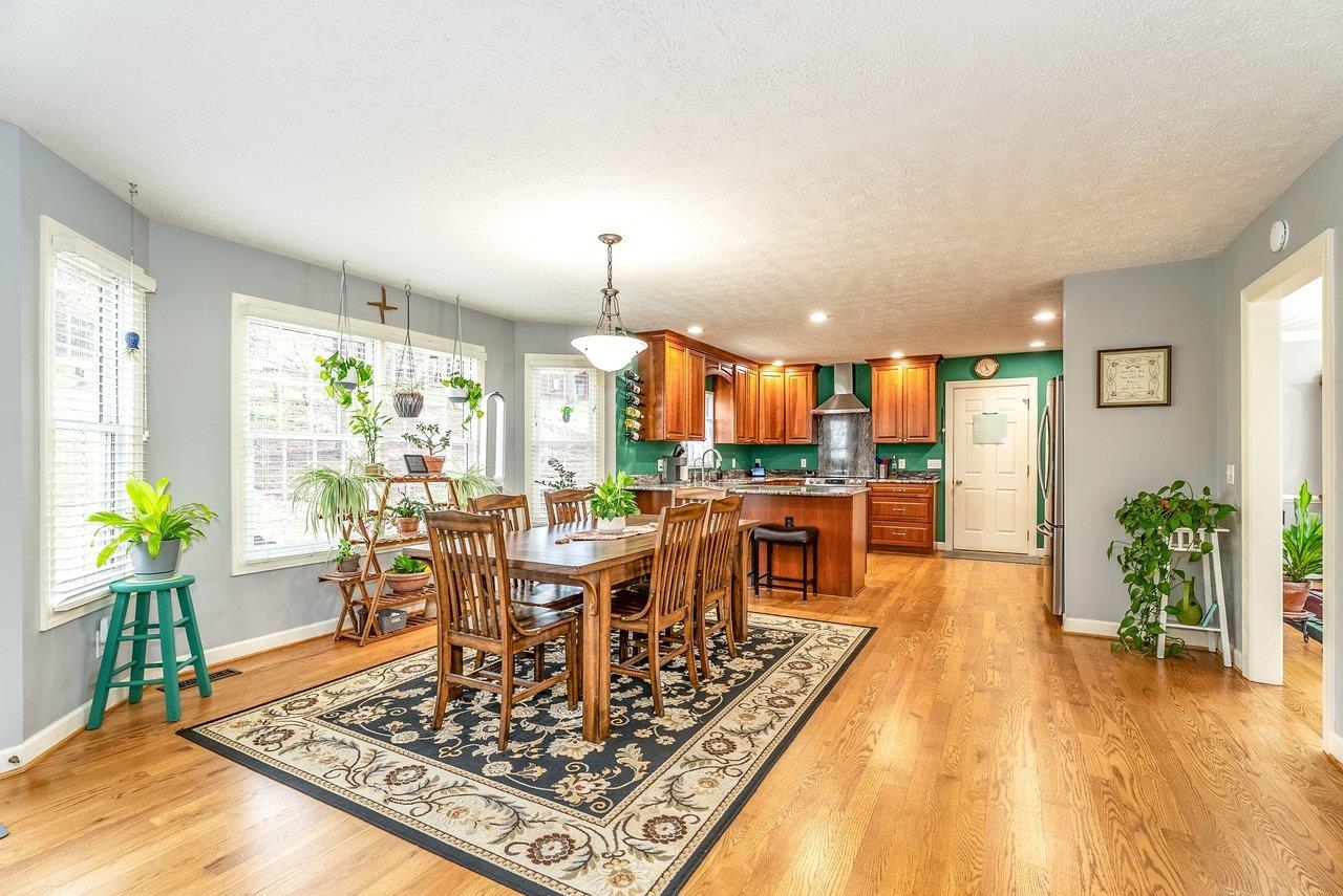 760 CONFEDERACY DR, PENN LAIRD, Virginia 22846, 4 Bedrooms Bedrooms, ,2 BathroomsBathrooms,Residential,760 CONFEDERACY DR,674842 MLS # 674842 760 CONFEDERACY DR, PENN LAIRD, Virginia 22846, 4 Bedrooms Bedrooms, ,2 BathroomsBathrooms,Residential,760 CONFEDERACY DR,674842 MLS # 674842