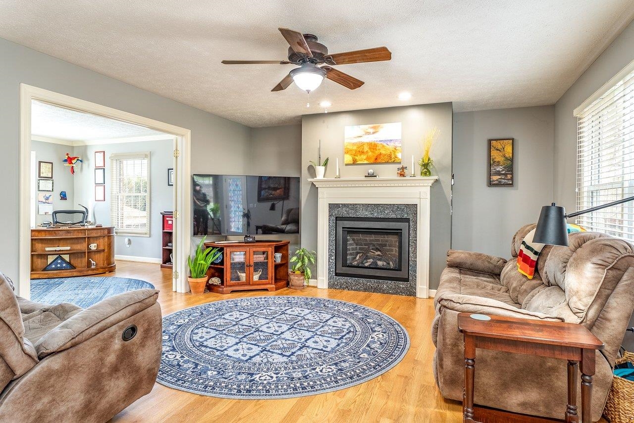 760 CONFEDERACY DR, PENN LAIRD, Virginia 22846, 4 Bedrooms Bedrooms, ,2 BathroomsBathrooms,Residential,760 CONFEDERACY DR,674842 MLS # 674842 760 CONFEDERACY DR, PENN LAIRD, Virginia 22846, 4 Bedrooms Bedrooms, ,2 BathroomsBathrooms,Residential,760 CONFEDERACY DR,674842 MLS # 674842