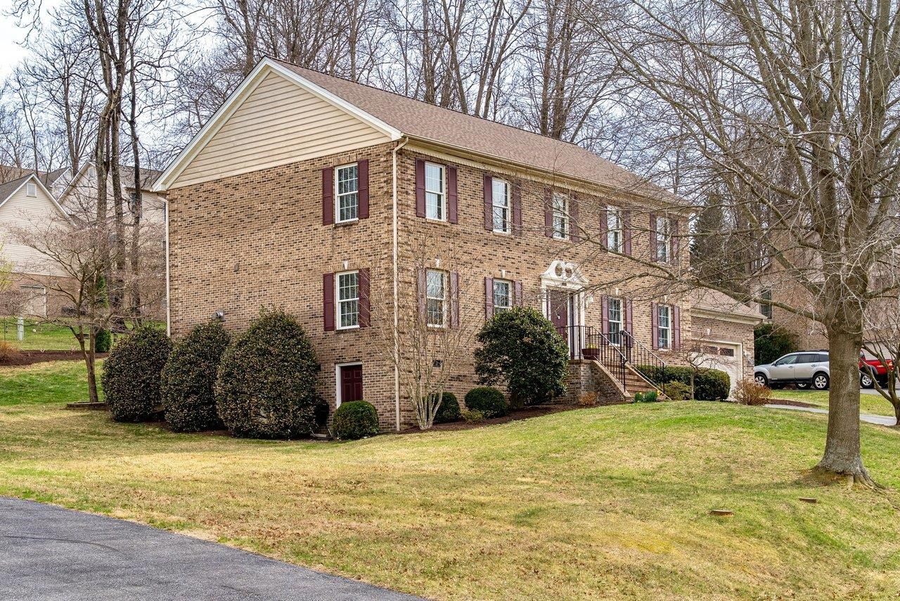 760 CONFEDERACY DR, PENN LAIRD, Virginia 22846, 4 Bedrooms Bedrooms, ,2 BathroomsBathrooms,Residential,760 CONFEDERACY DR,674842 MLS # 674842 760 CONFEDERACY DR, PENN LAIRD, Virginia 22846, 4 Bedrooms Bedrooms, ,2 BathroomsBathrooms,Residential,760 CONFEDERACY DR,674842 MLS # 674842