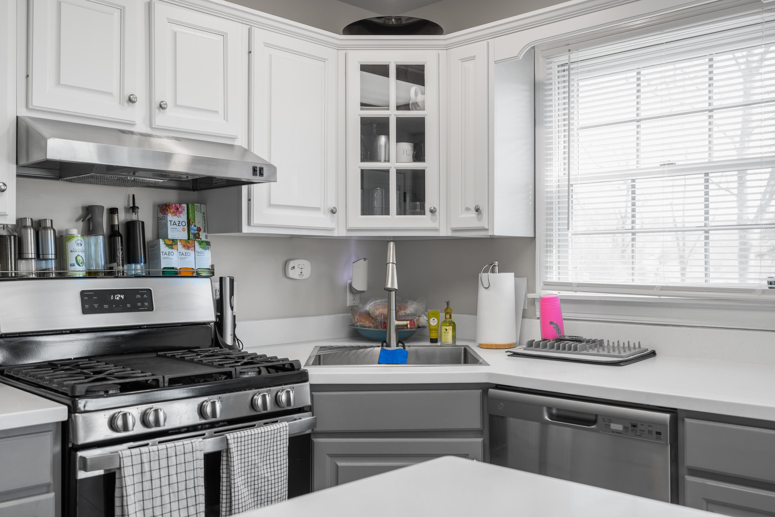 1540 APPLE RIDGE CT, HARRISONBURG, Virginia 22801, 4 Bedrooms Bedrooms, ,2 BathroomsBathrooms,Residential,1540 APPLE RIDGE CT,674846 MLS # 674846