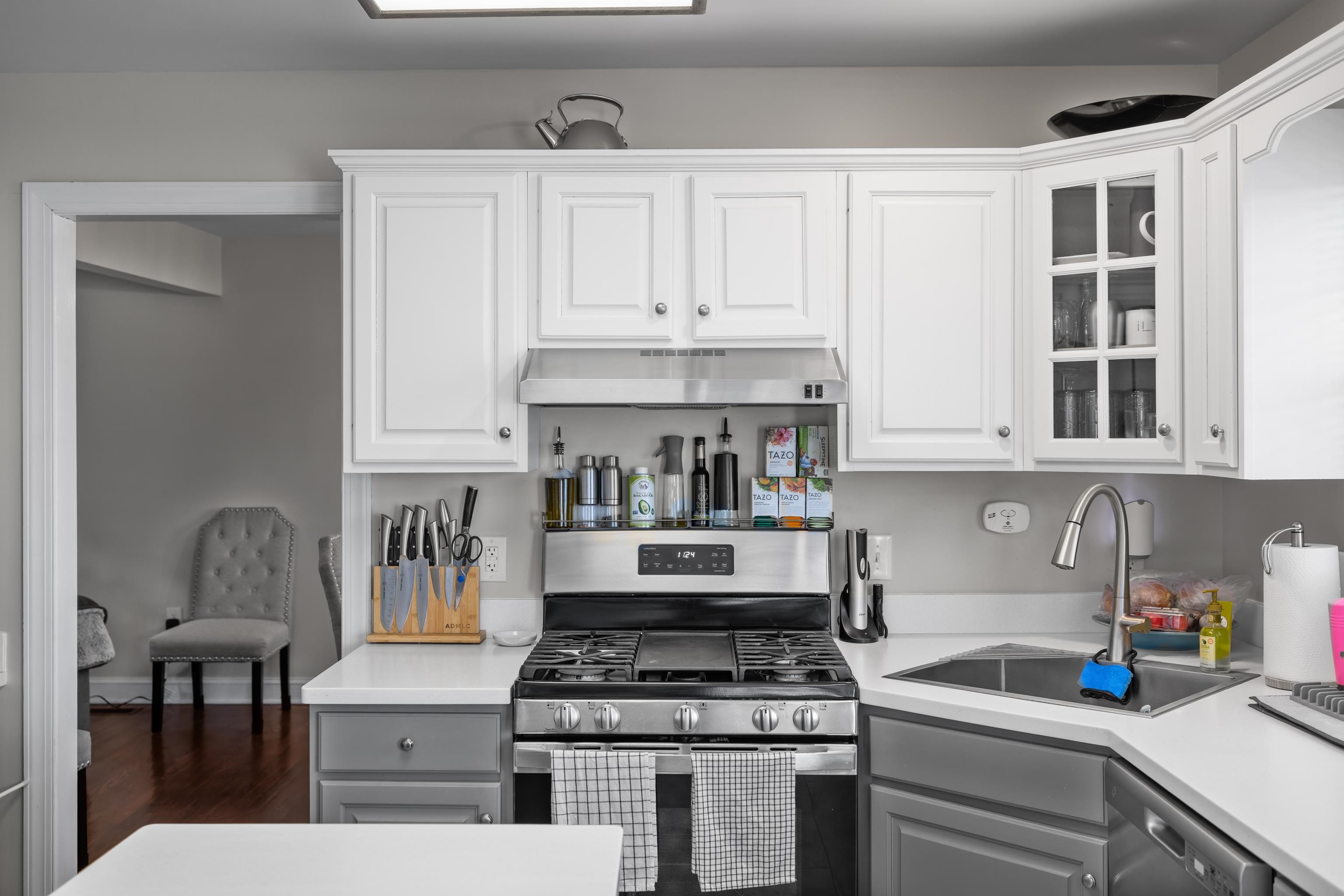 1540 APPLE RIDGE CT, HARRISONBURG, Virginia 22801, 4 Bedrooms Bedrooms, ,2 BathroomsBathrooms,Residential,1540 APPLE RIDGE CT,674846 MLS # 674846