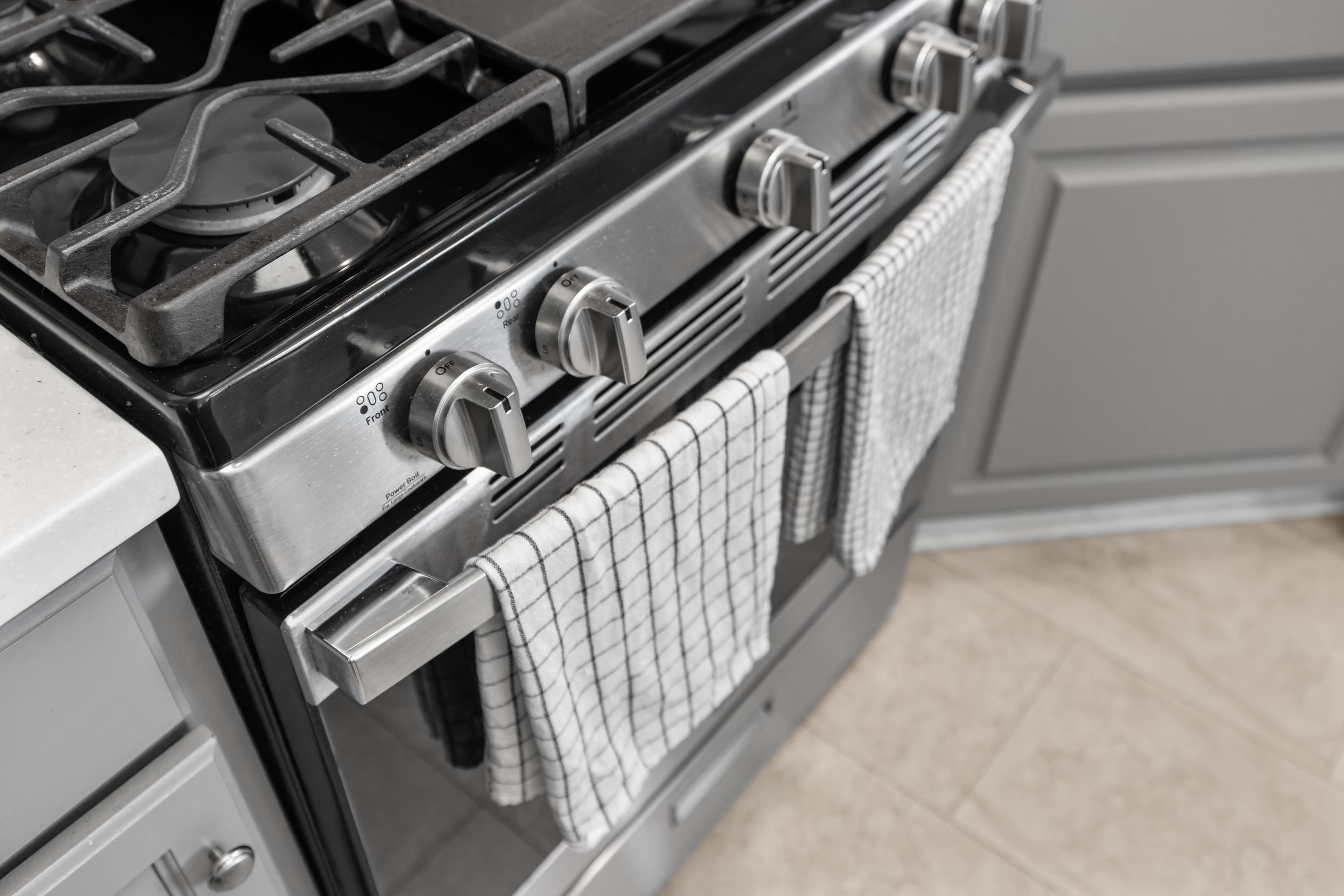 1540 APPLE RIDGE CT, HARRISONBURG, Virginia 22801, 4 Bedrooms Bedrooms, ,2 BathroomsBathrooms,Residential,1540 APPLE RIDGE CT,674846 MLS # 674846