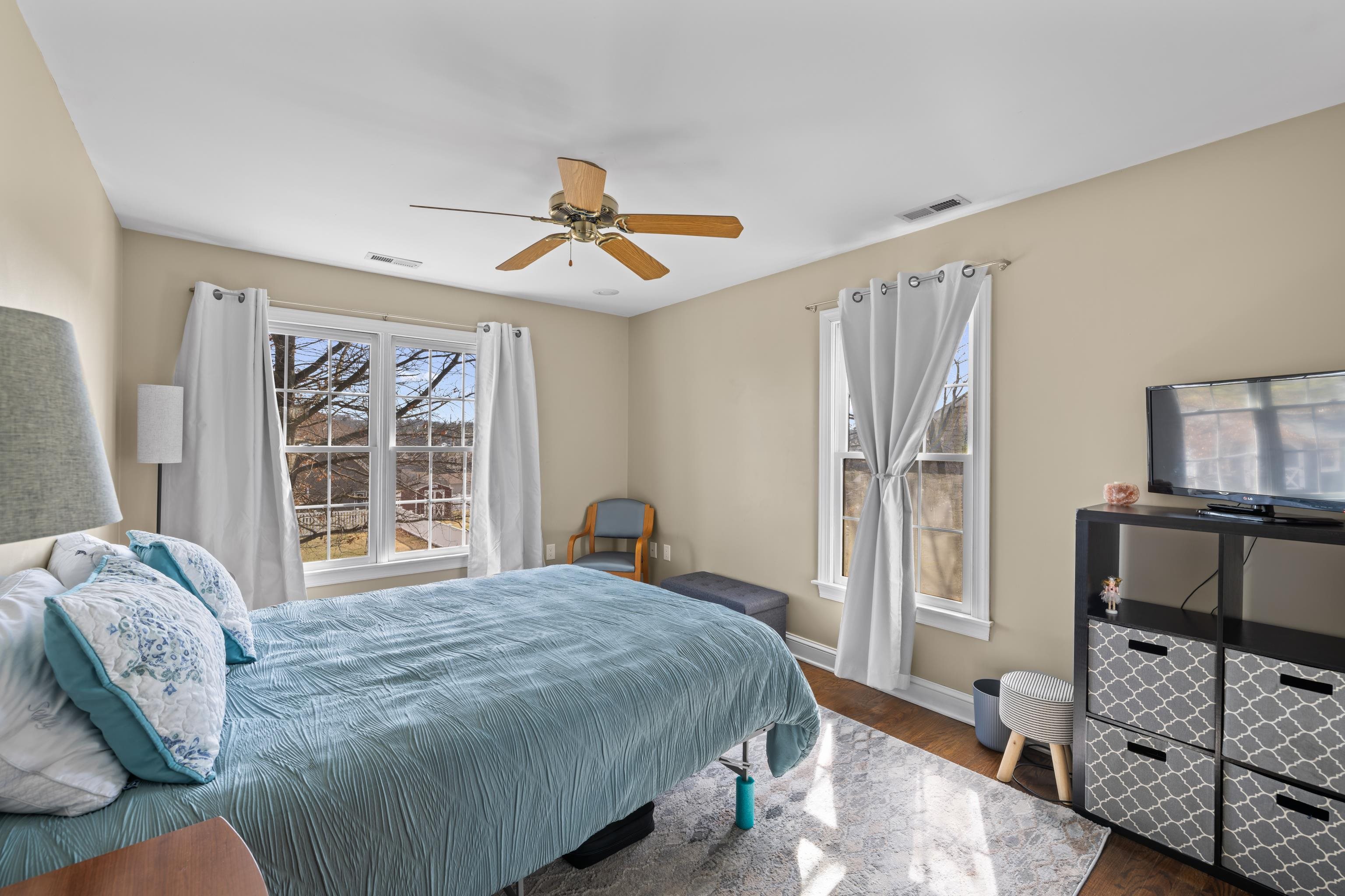 1540 APPLE RIDGE CT, HARRISONBURG, Virginia 22801, 4 Bedrooms Bedrooms, ,2 BathroomsBathrooms,Residential,1540 APPLE RIDGE CT,674846 MLS # 674846