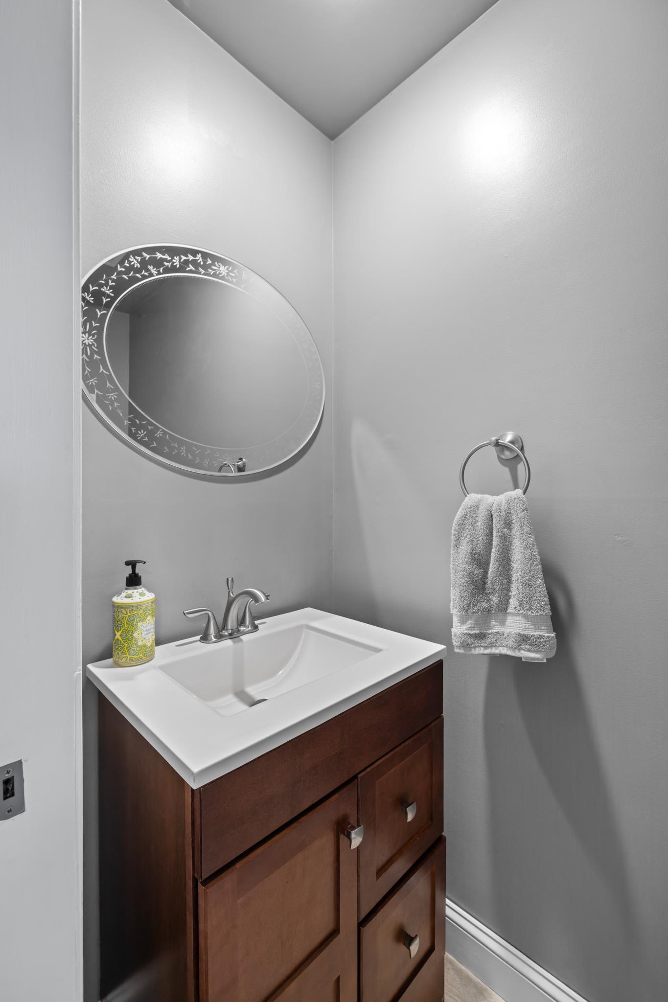 1540 APPLE RIDGE CT, HARRISONBURG, Virginia 22801, 4 Bedrooms Bedrooms, ,2 BathroomsBathrooms,Residential,1540 APPLE RIDGE CT,674846 MLS # 674846