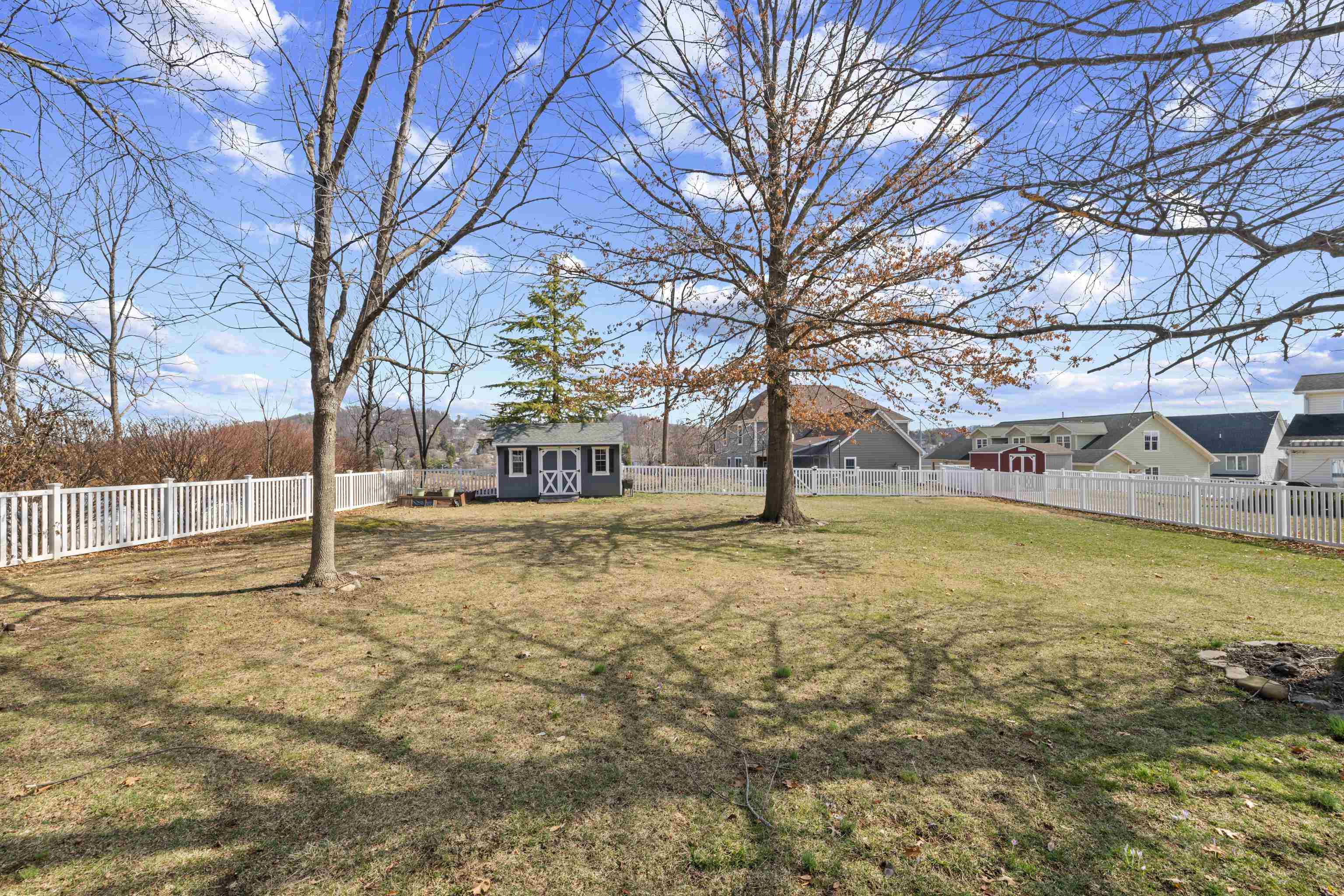 1540 APPLE RIDGE CT, HARRISONBURG, Virginia 22801, 4 Bedrooms Bedrooms, ,2 BathroomsBathrooms,Residential,1540 APPLE RIDGE CT,674846 MLS # 674846