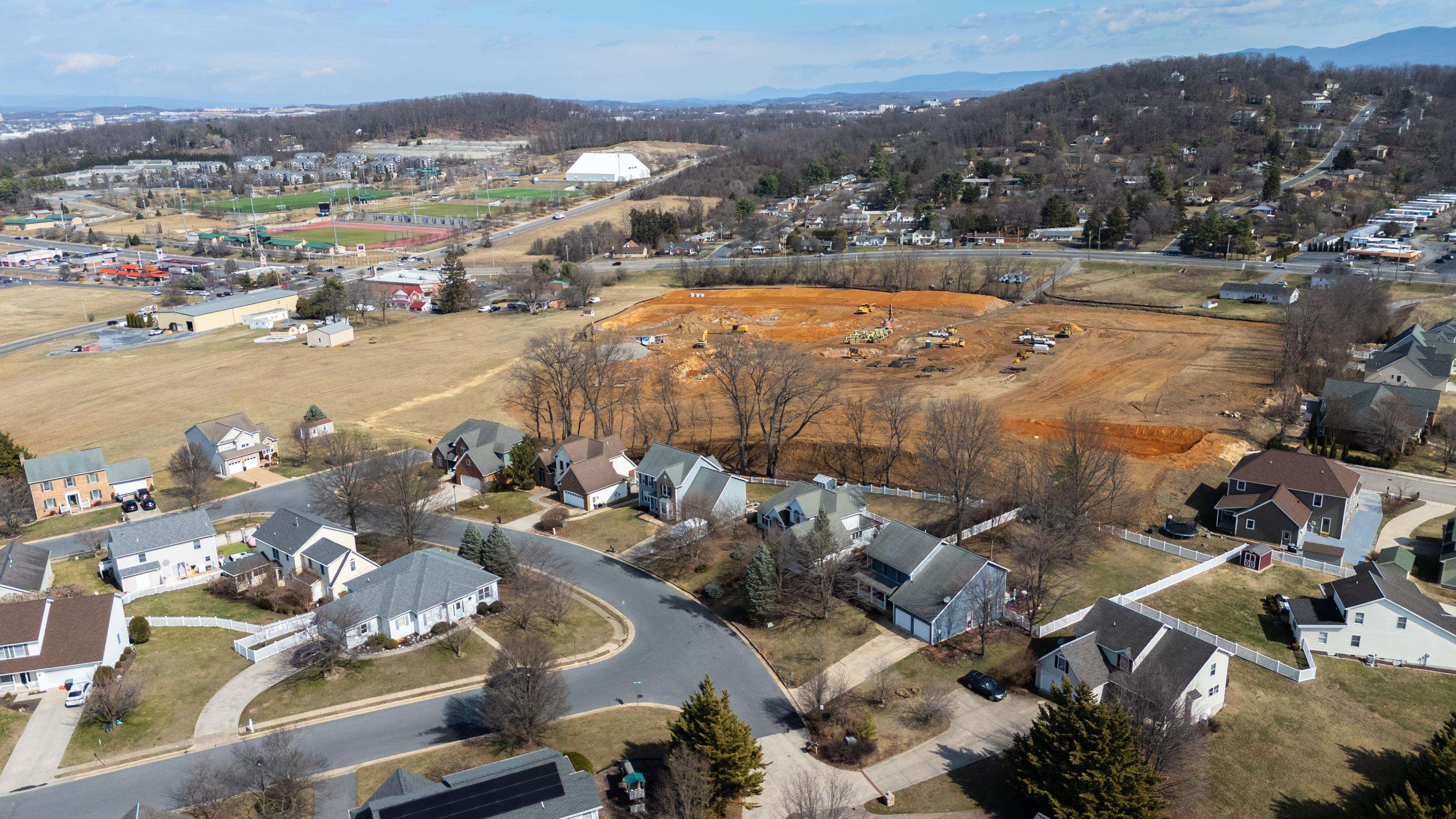 1540 APPLE RIDGE CT, HARRISONBURG, Virginia 22801, 4 Bedrooms Bedrooms, ,2 BathroomsBathrooms,Residential,1540 APPLE RIDGE CT,674846 MLS # 674846