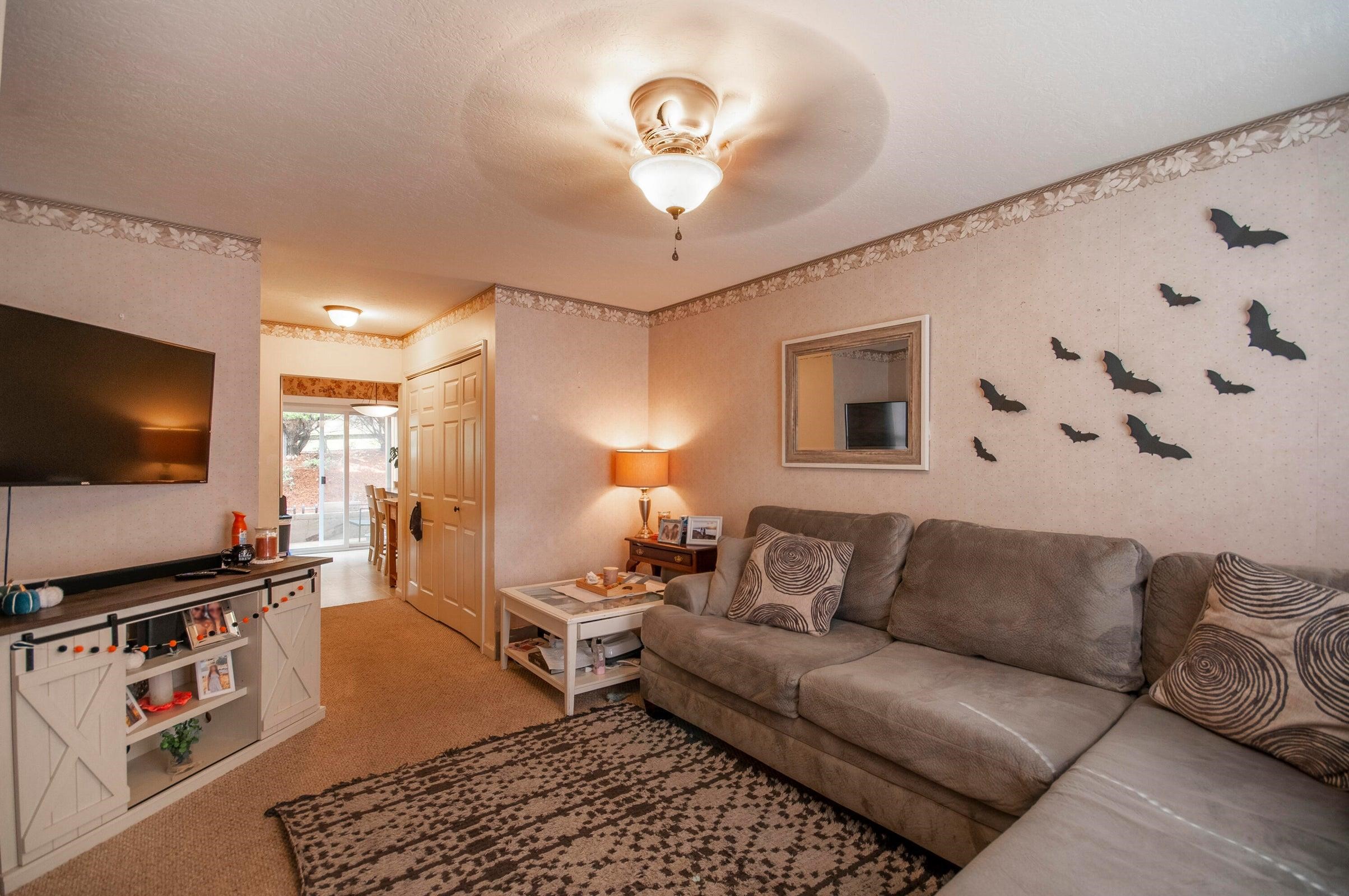 Close to Lexington, VMI and W&L.