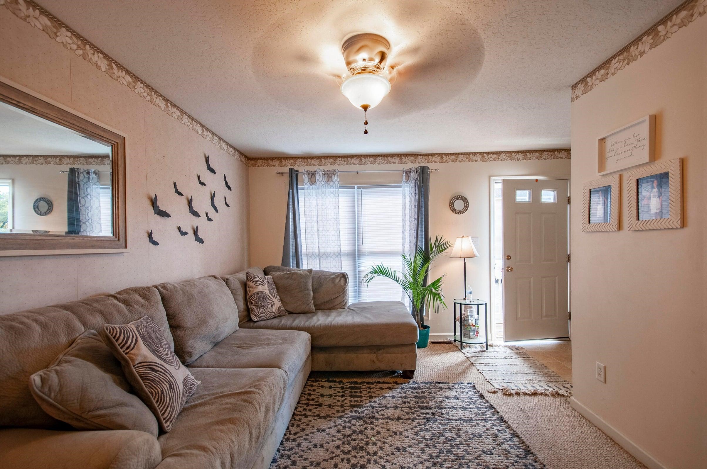 Spacious living room.