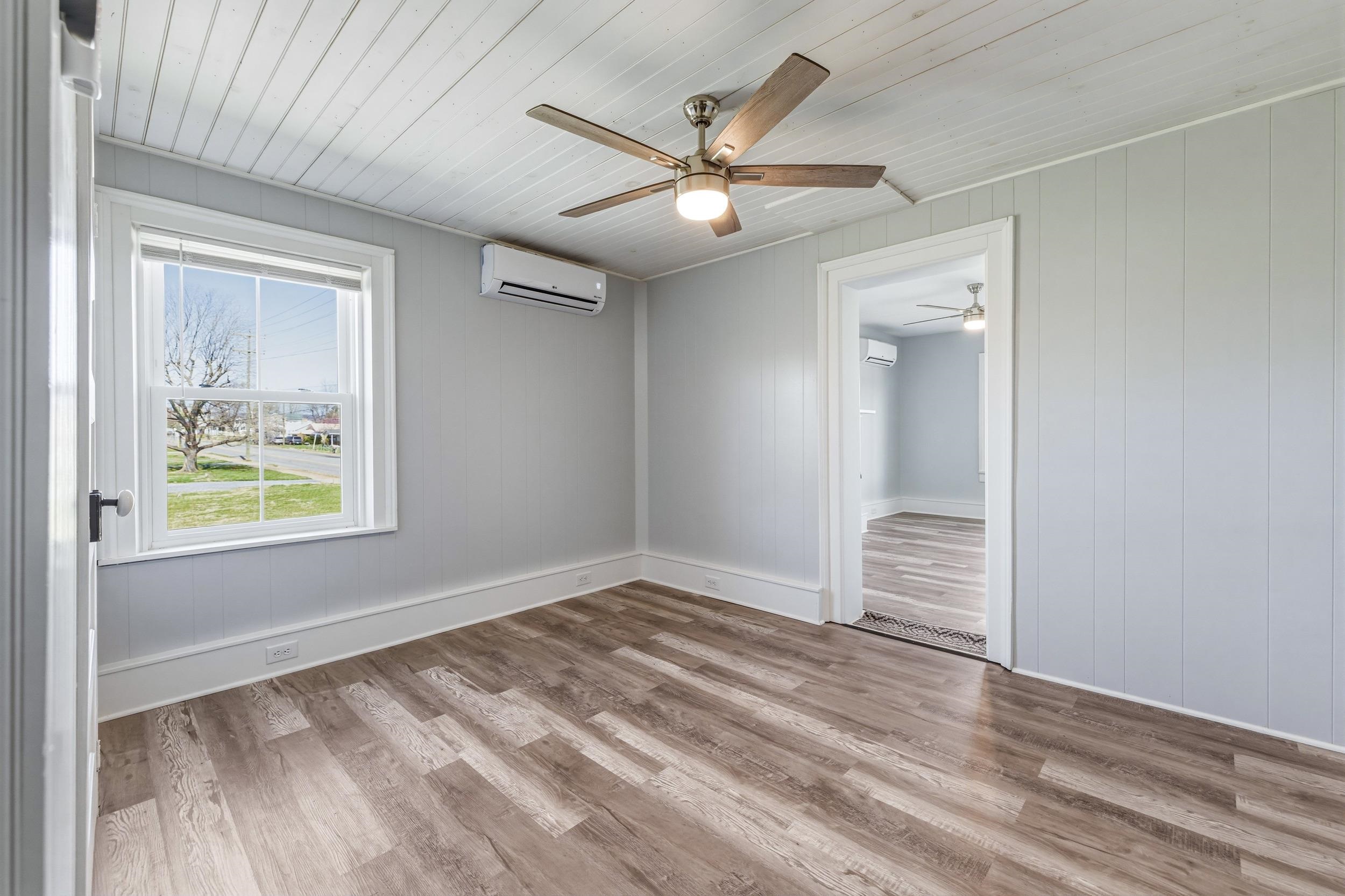 773 W MAIN ST, STANLEY, Virginia 22851, 5 Bedrooms Bedrooms, ,3 BathroomsBathrooms,Residential,773 W MAIN ST,674855 MLS # 674855